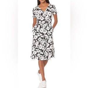 Amazon Essentials Women's Short-Sleeve Midi Button Front Tie Dress Black…